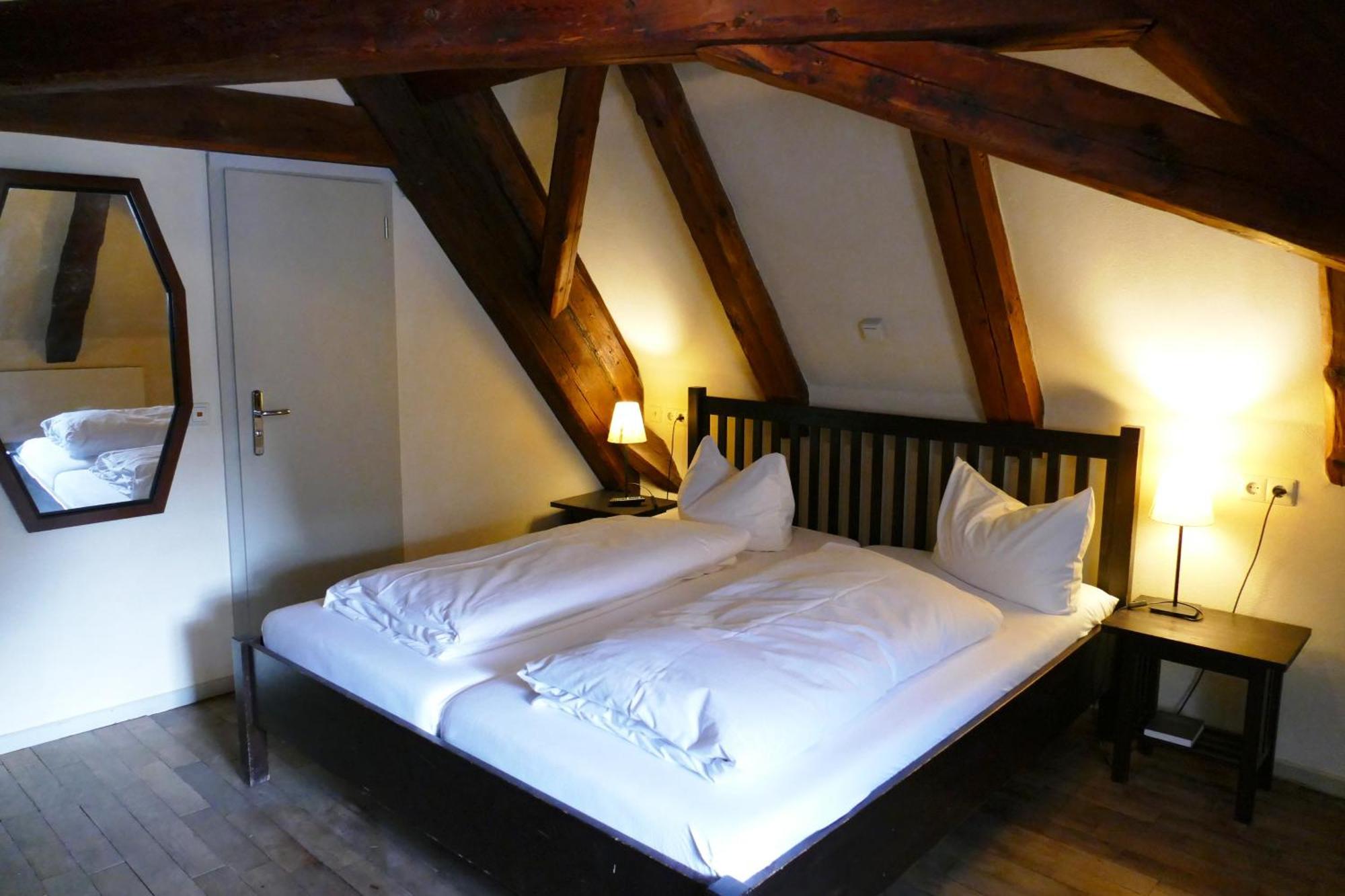 Hotel Zum Schwarzen Ross Und Gutmann Zur Post Hilpoltstein Buitenkant foto