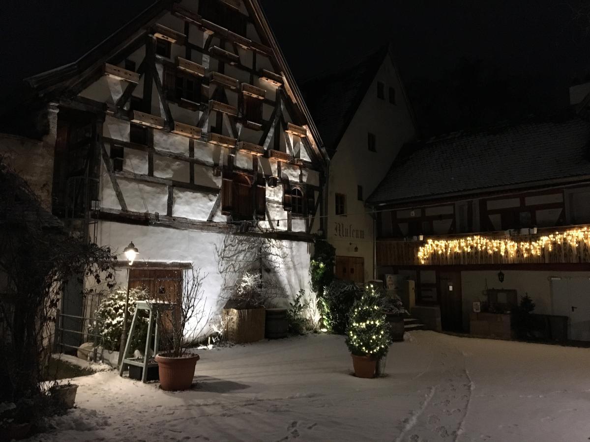 Hotel Zum Schwarzen Ross Und Gutmann Zur Post Hilpoltstein Buitenkant foto