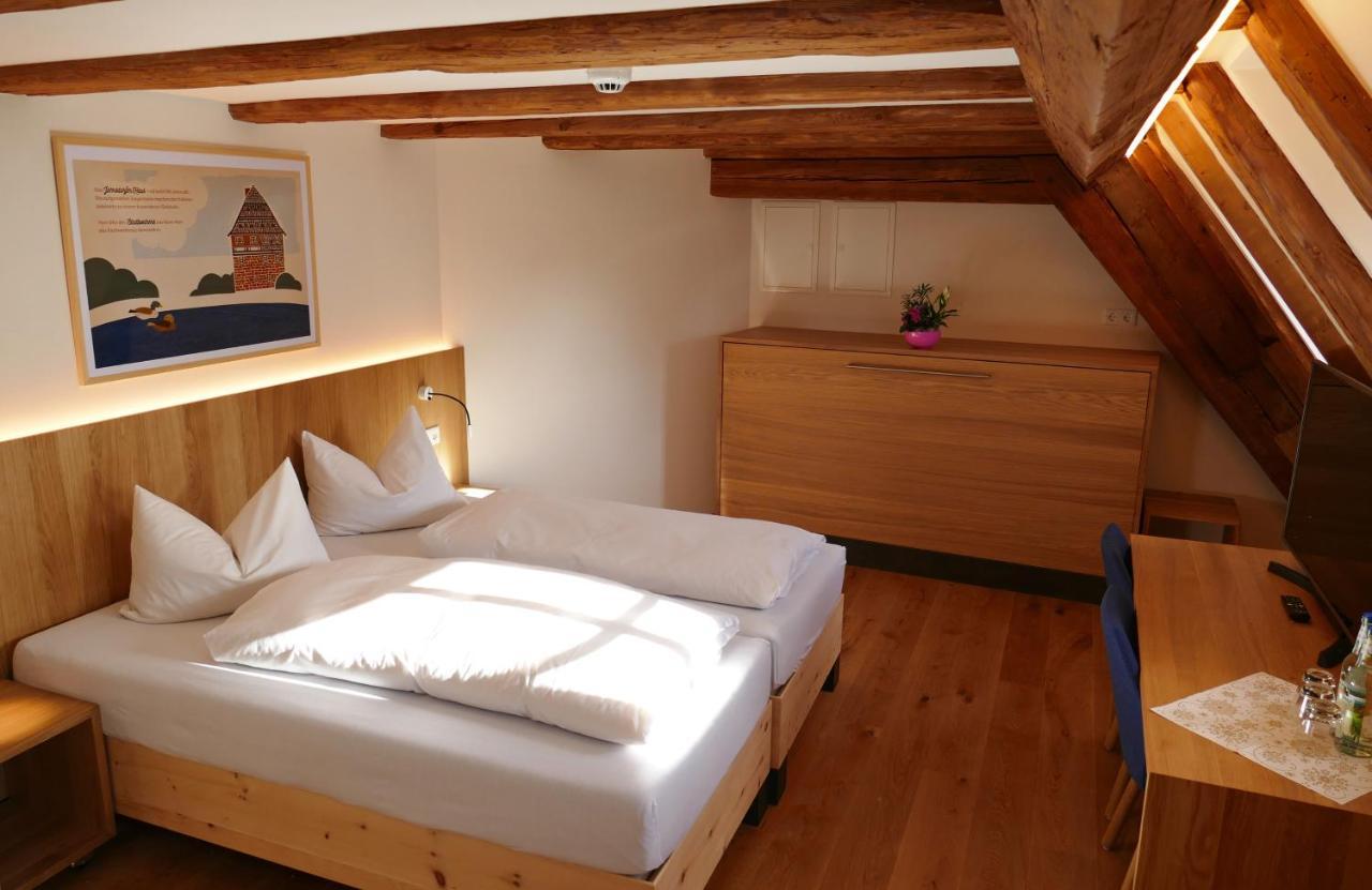 Hotel Zum Schwarzen Ross Und Gutmann Zur Post Hilpoltstein Buitenkant foto