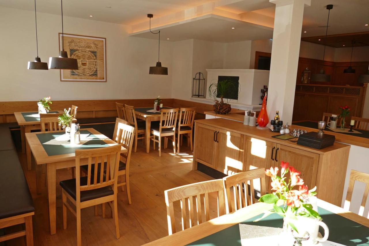 Hotel Zum Schwarzen Ross Und Gutmann Zur Post Hilpoltstein Buitenkant foto